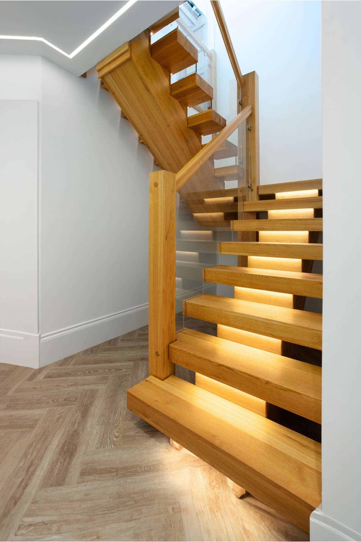 Bespoke Oak Staircase with lights